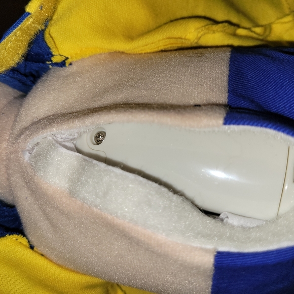 Talking calliou - Picture 2 of 4